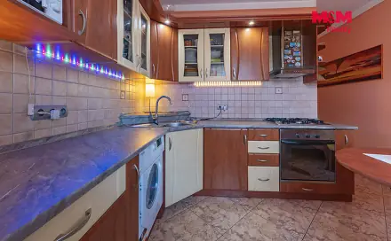 Prodej bytu 3+1 68 m², Husova, Chodov, okres Sokolov