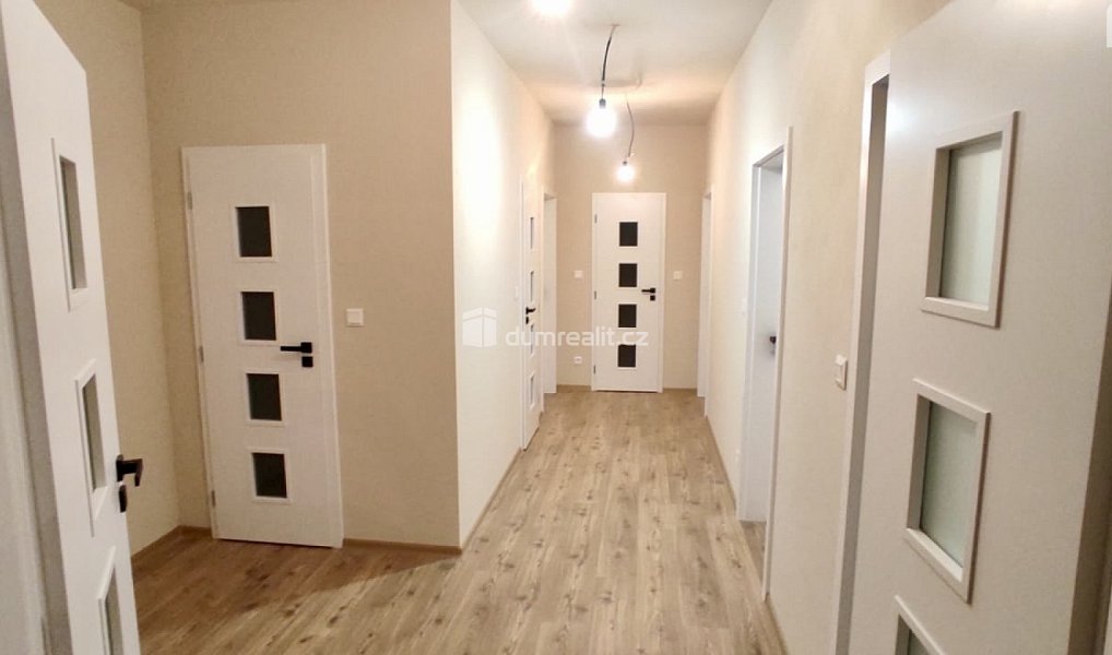 Prodej domu 120 m² s pozemkem 1 407 m², Zvěstov – náhled fotky 26
