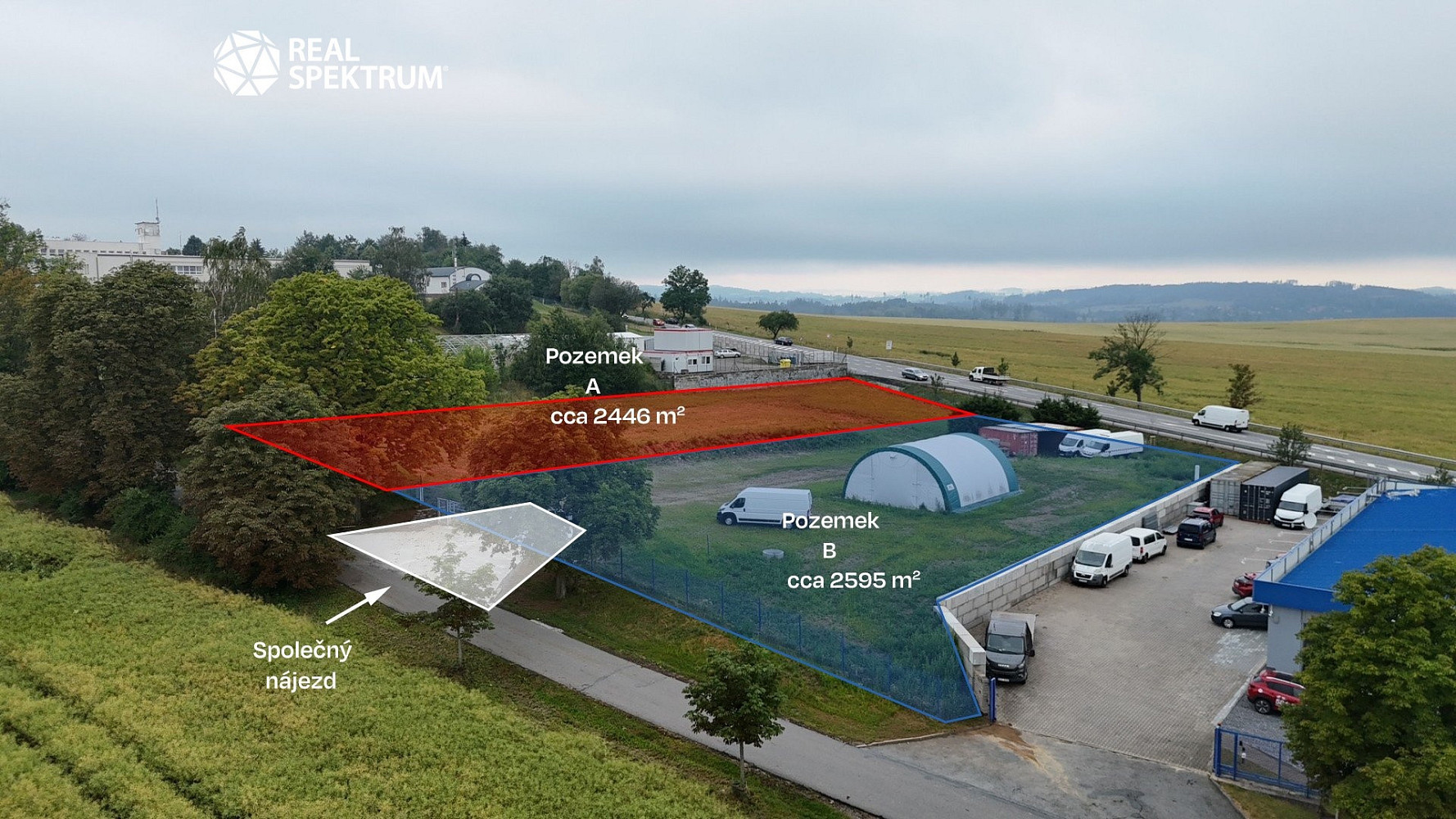Pronájem komerčního pozemku 2 595 m²