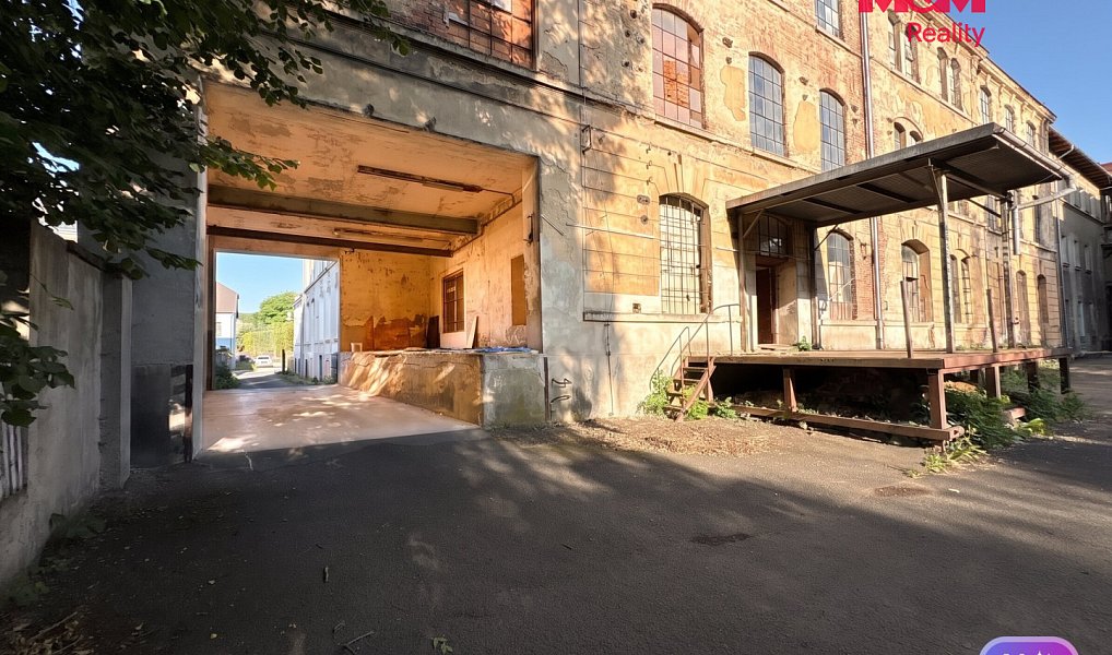 Pronájem obchodních prostor 390 m², Varnsdorf – náhled fotky 3