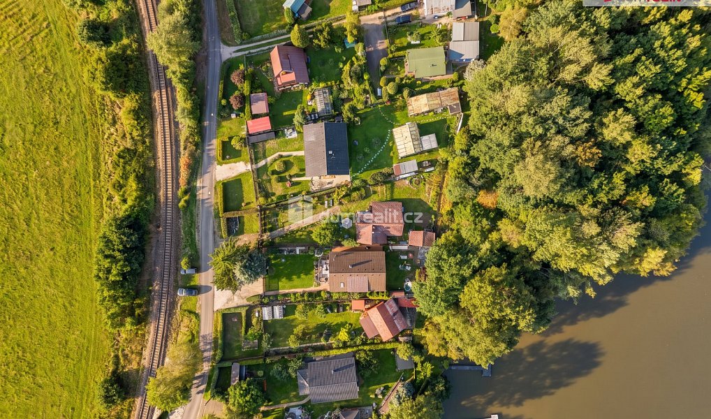 Prodej chaty/chalupy 90 m², Nová Role – náhled fotky 24