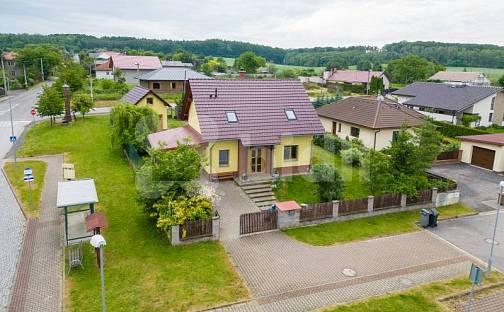 Prodej domu 190 m² s pozemkem 840 m², Boharyně - Homyle, okres Hradec Králové