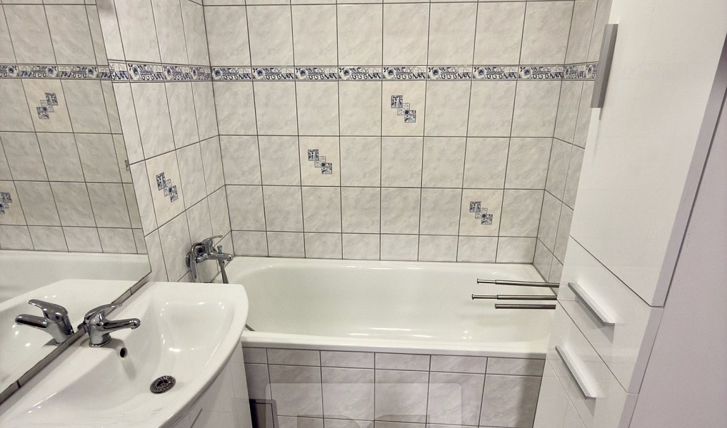 Pronájem bytu 3+kk 68 m², Kladno – náhled fotky 2