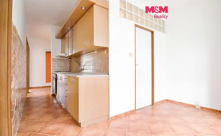 Prodej bytu 3+1 60 m², Kamenná, Chomutov