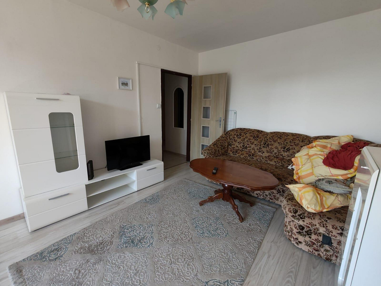 Pronájem bytu 2+1 50 m² – pohled 2