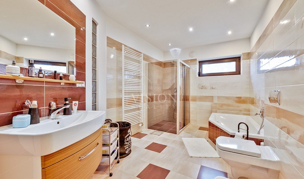 Prodej domu 152 m² s pozemkem 758 m², Klatovy – náhled fotky 14