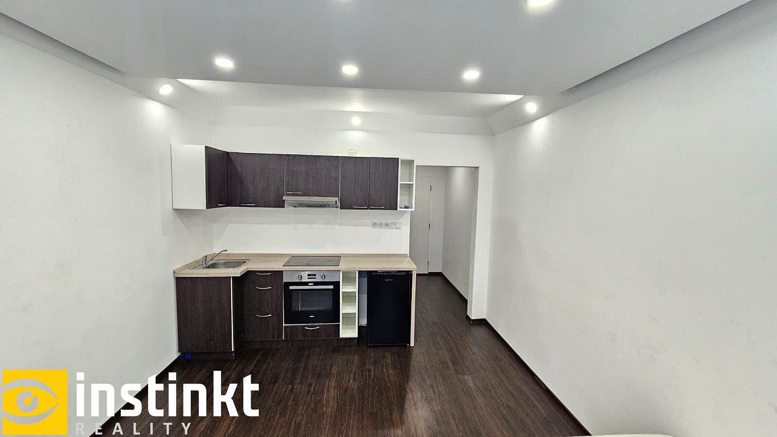 Pronájem bytu 1+kk 26 m² – fotografie 3