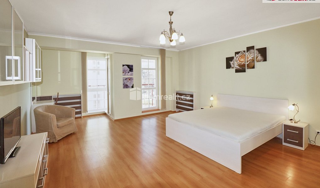 Prodej bytu 3+kk 113 m², Karlovy Vary – náhled fotky 2