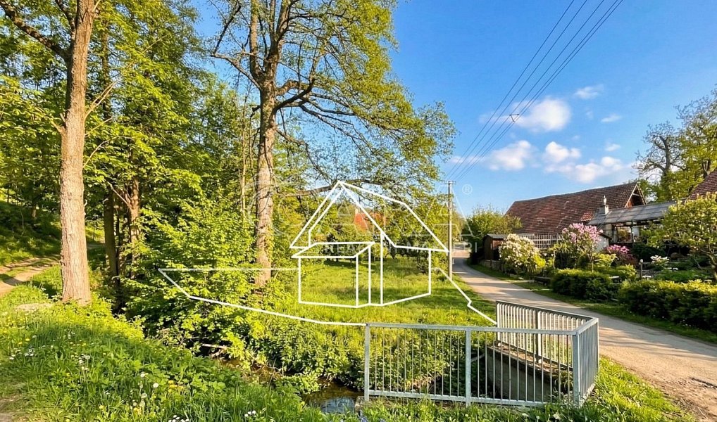 Prodej stavebního pozemku 735 m², Hvězdlice – náhled fotky 2