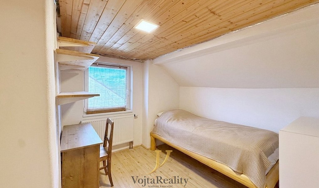Prodej domu 160 m² s pozemkem 1 494 m², Cholina – náhled fotky 14