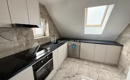 Pronájem bytu 2+1 52 m²