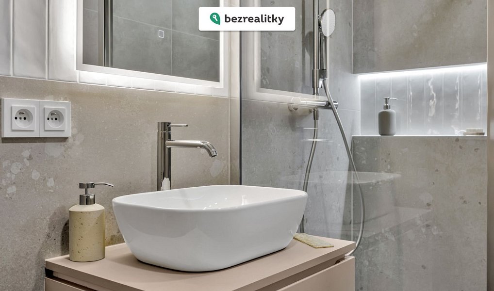 Prodej bytu 2+kk 40 m², Praha – náhled fotky 17