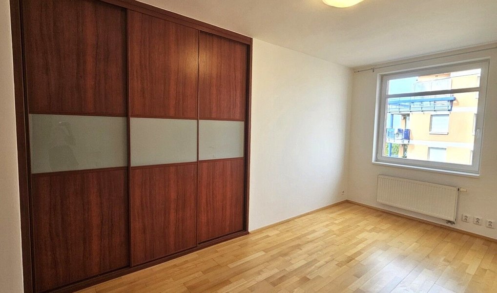 Pronájem bytu 3+kk 120 m², Praha – náhled fotky 13