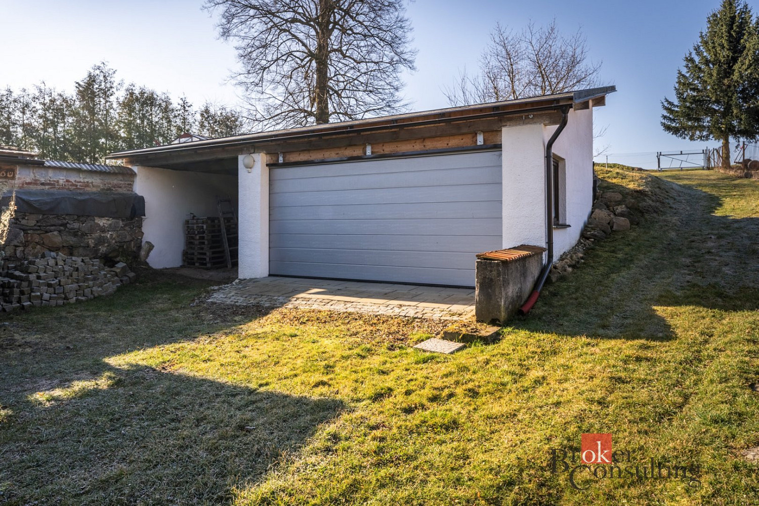 Prodej domu 265 m² s pozemkem 1 714 m² — photo 2
