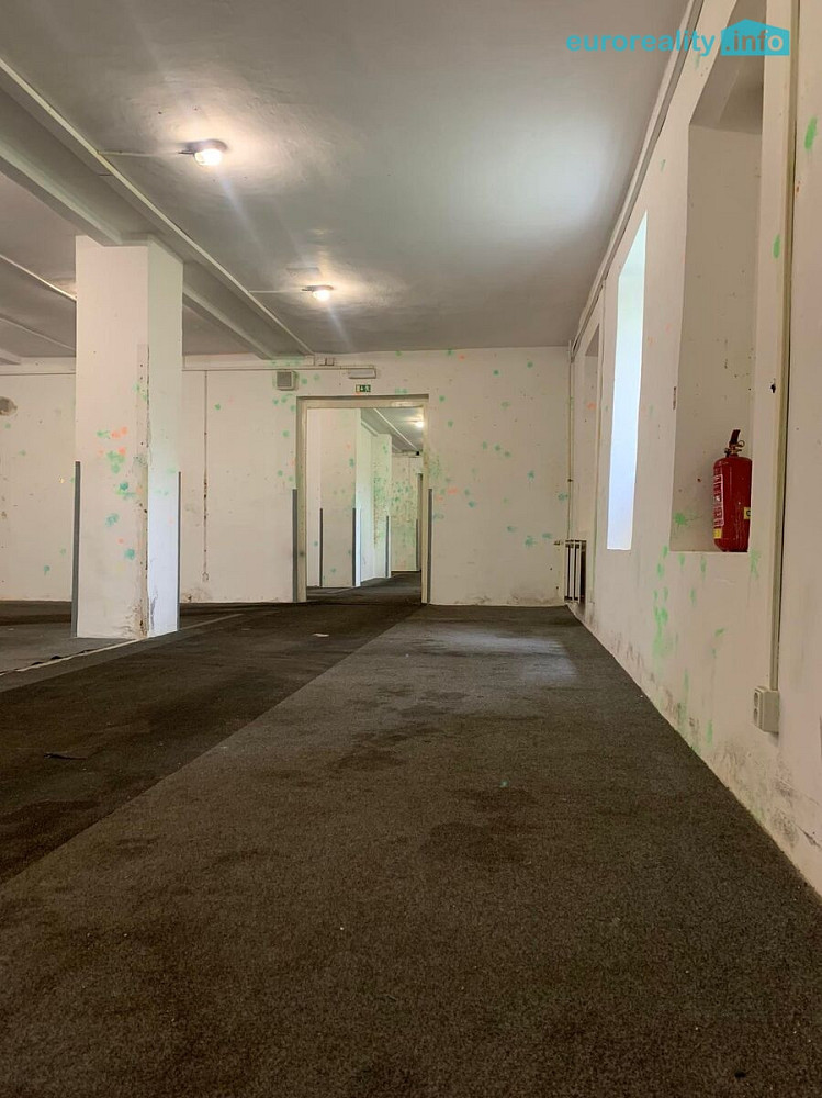 Pronájem skladovacích prostor 750 m² – fotografie 3