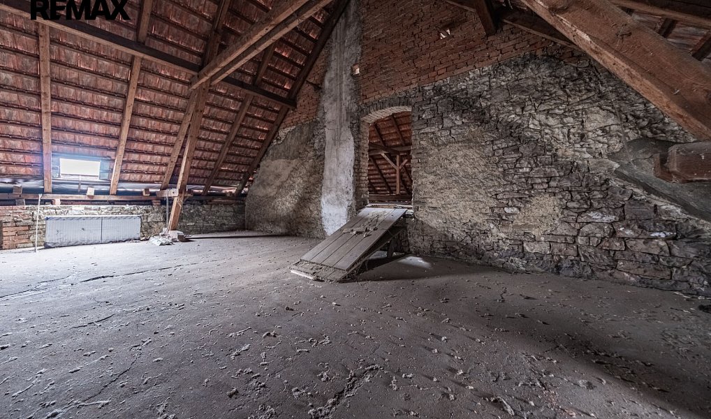 Prodej kanceláře 670 m², Zbrašín – náhled fotky 26