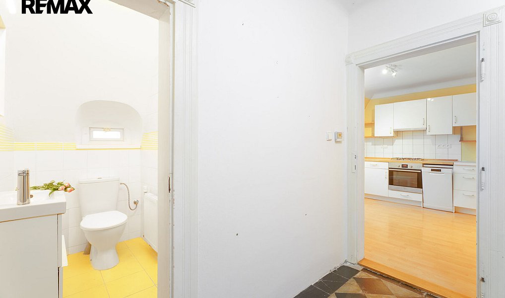 Prodej domu 269 m² s pozemkem 496 m², Praha – náhled fotky 19
