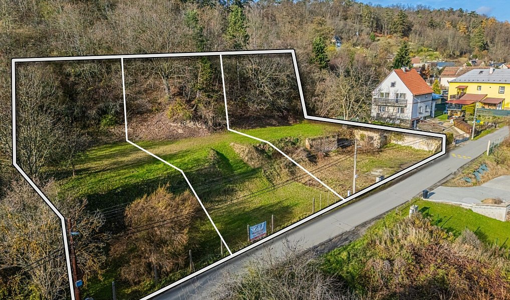 Prodej stavebního pozemku 691 m², Nelahozeves – náhled fotky 5