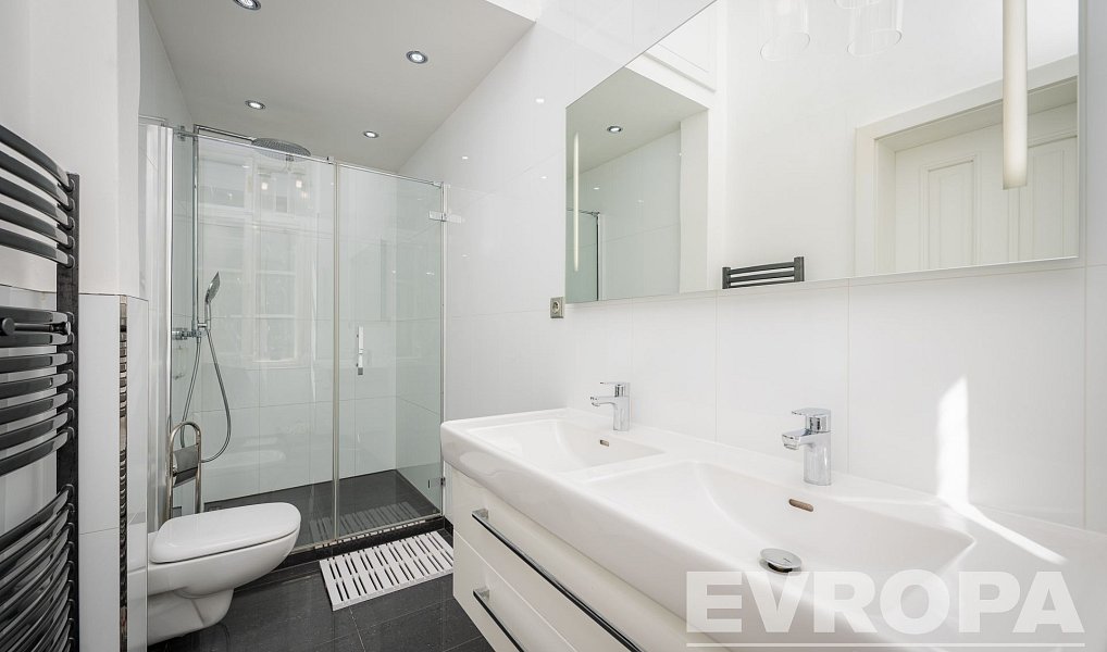 Prodej bytu 2+kk 77 m², Praha – náhled fotky 13