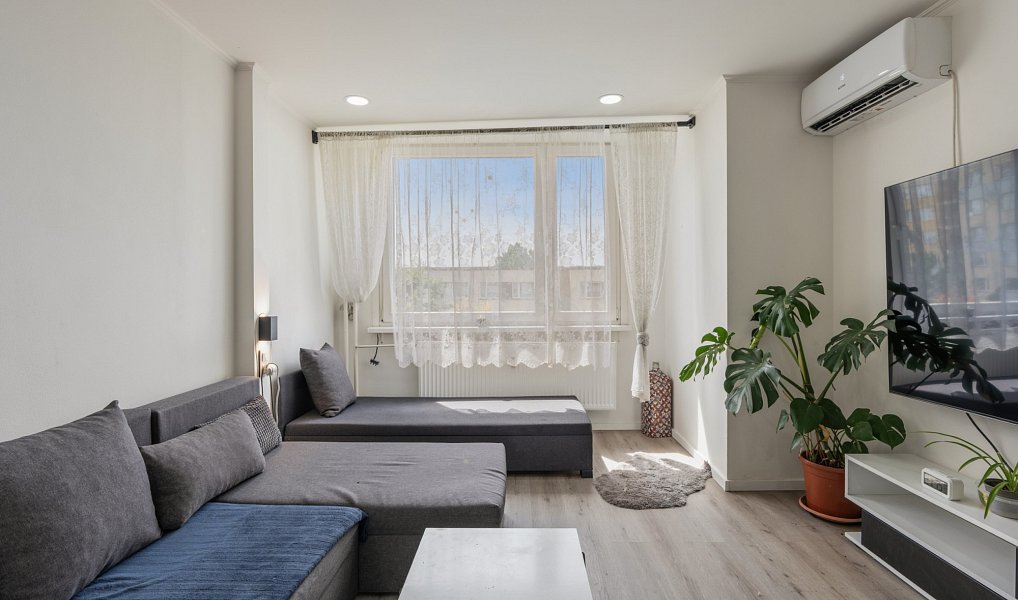 Prodej bytu 2+1 38 m², Praha – náhled fotky 7