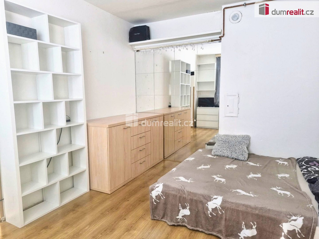 Pronájem bytu 1+1 36 m² – fotografie 2