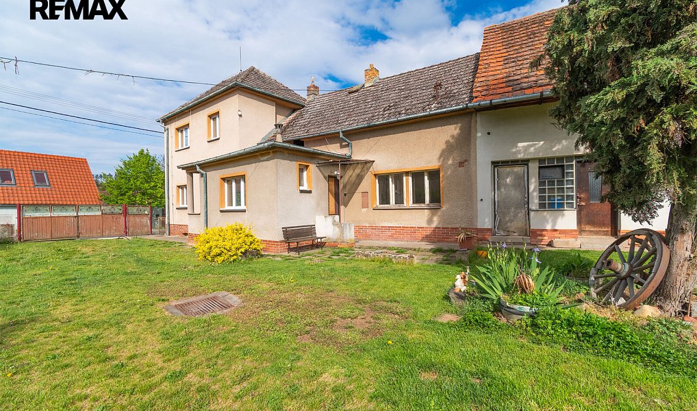 Prodej domu 215 m² s pozemkem 3 942 m², Smědčice – náhled fotky 5