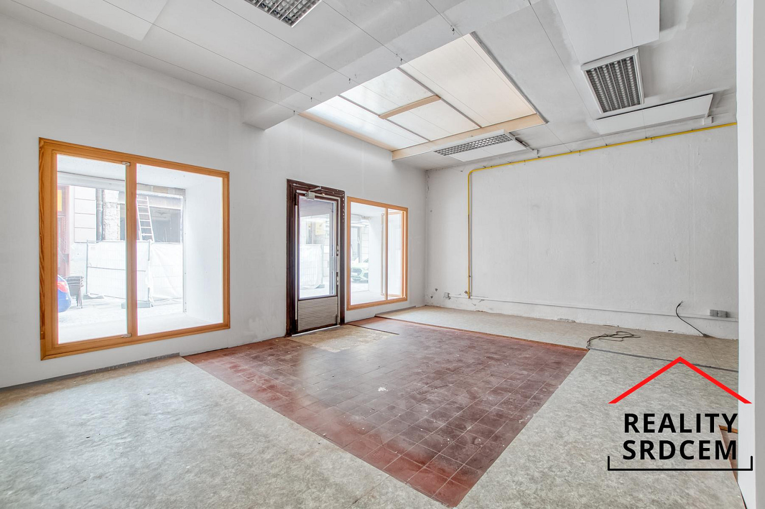 Pronájem obchodních prostor 100 m² – fotografie 5