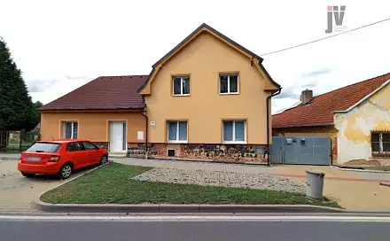 Pronájem bytu 2+1 43 m², Dr. Holuba, Šťáhlavy, okres Plzeň-město