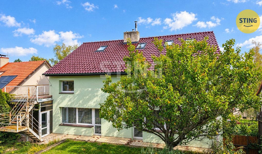 Prodej domu 400 m² s pozemkem 852 m², Zlín – náhled fotky 6