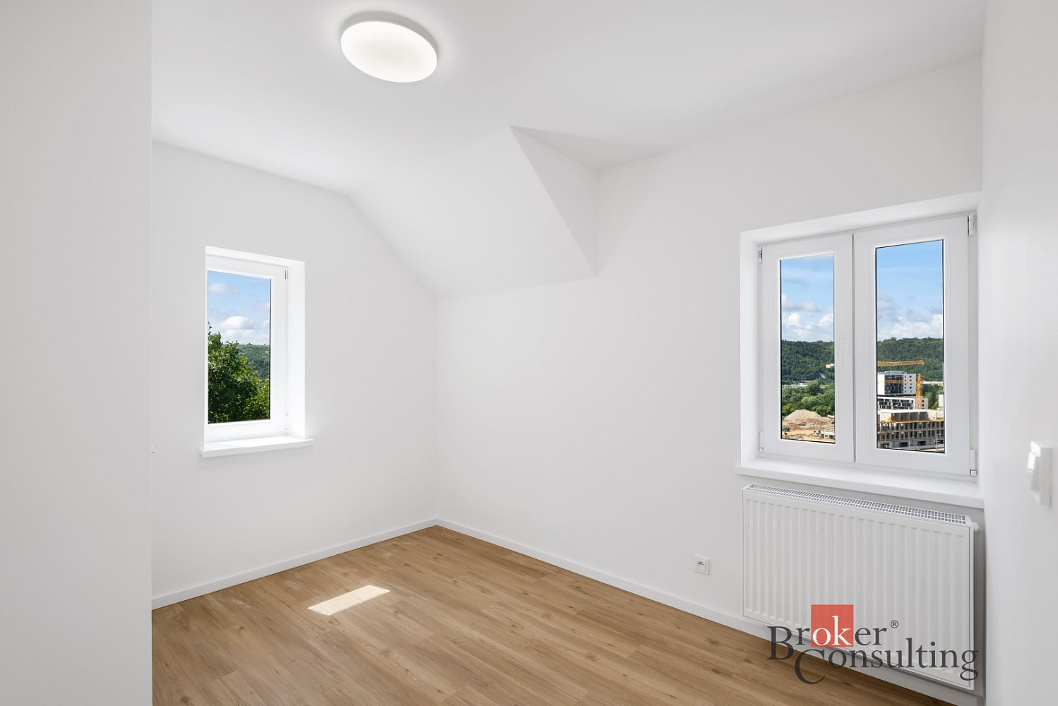 Pronájem bytu 2+kk 35 m² – fotografie 4