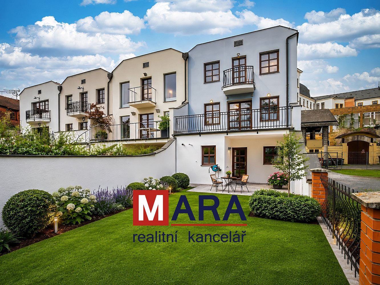Prodej domu 332 m² s pozemkem 202 m²