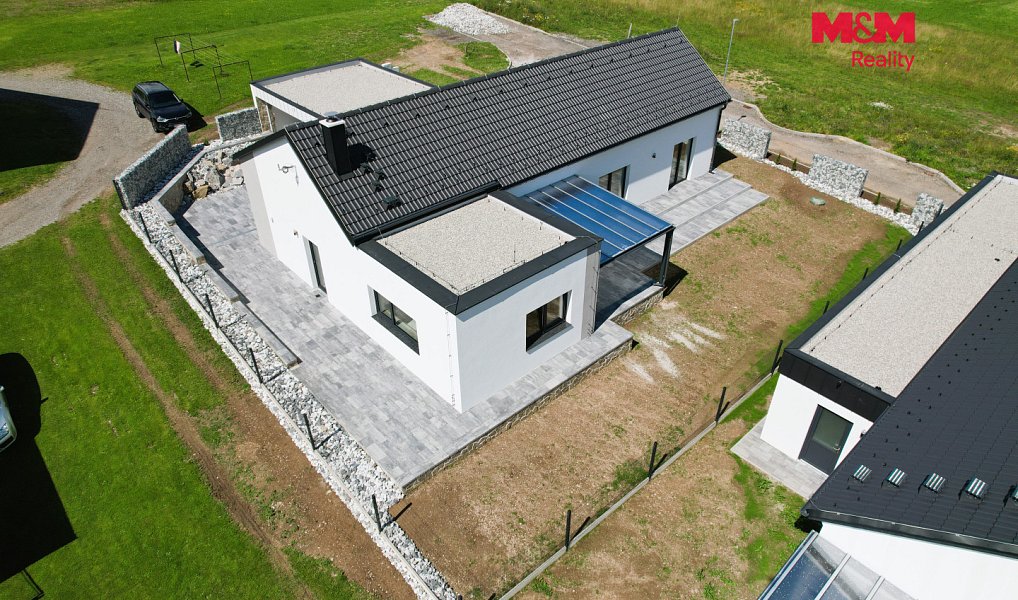 Prodej domu 180 m² s pozemkem 582 m², Šumavské Hoštice – náhled fotky 3