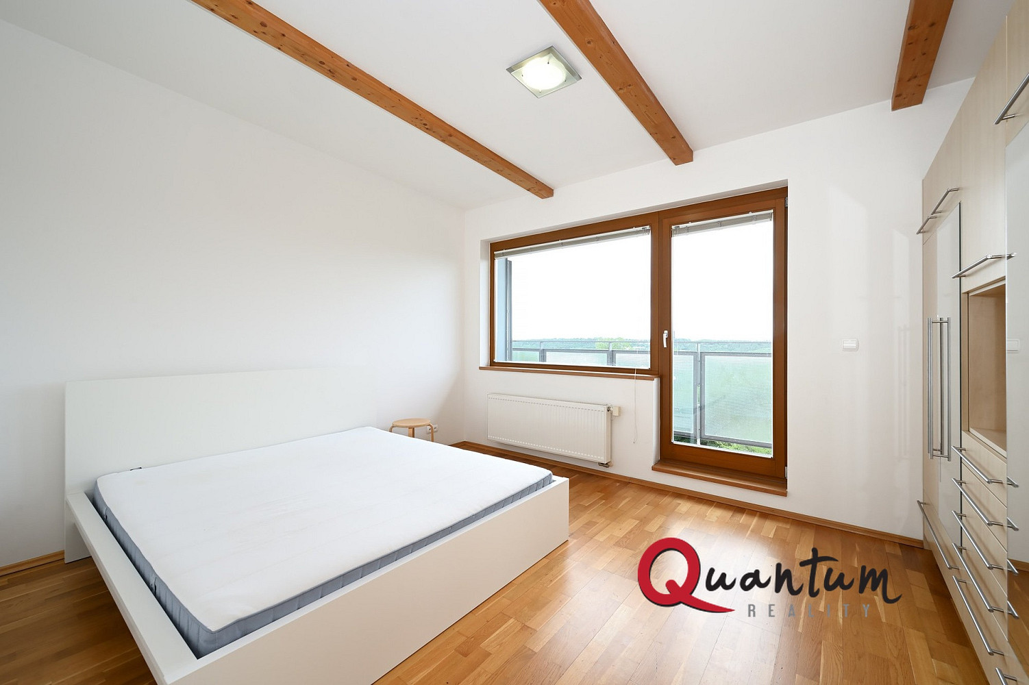 Pronájem bytu 3+kk 135 m² — photo 4