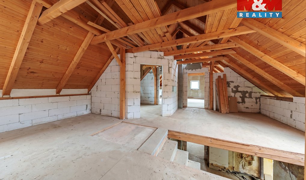 Prodej domu 180 m² s pozemkem 2 810 m², Habartov – náhled fotky 12