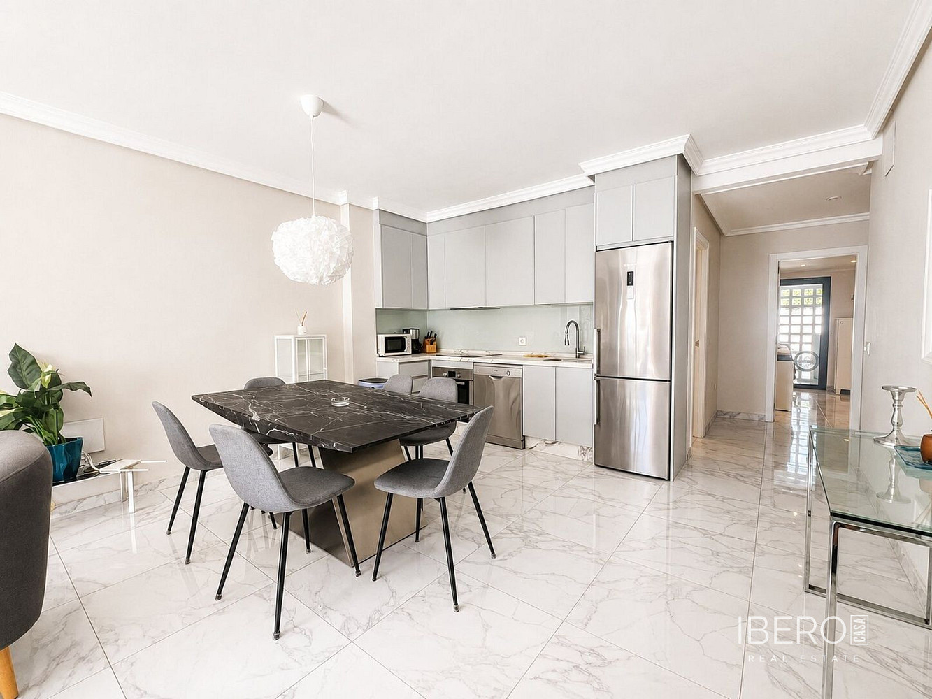 Piso 4+kk – Marbella, Nueva Andalucía - Vista 3