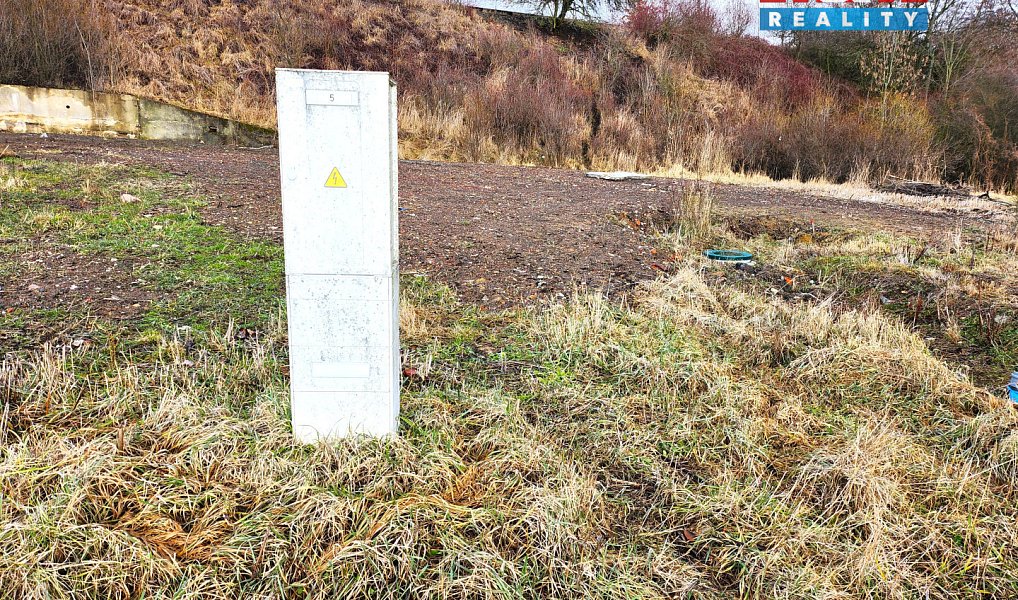Prodej stavebního pozemku 2 629 m², Dubí – náhled fotky 9