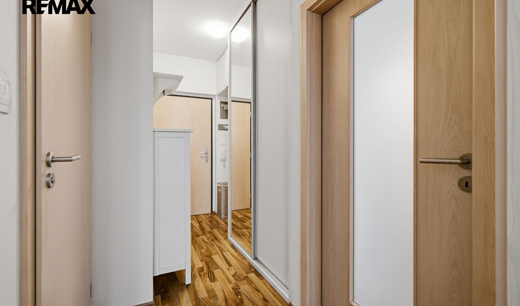 Prodej bytu 2+kk 47 m², Praha – náhled fotky 7