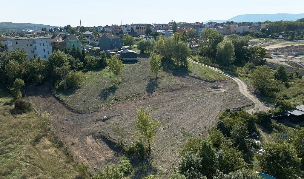 Prodej stavebního pozemku 458 m², Teplice – náhled fotky 2
