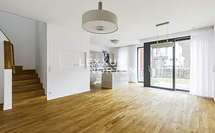Pronájem domu 190 m² s pozemkem 184 m², V Šáreckém údolí, Praha 6 - Dejvice