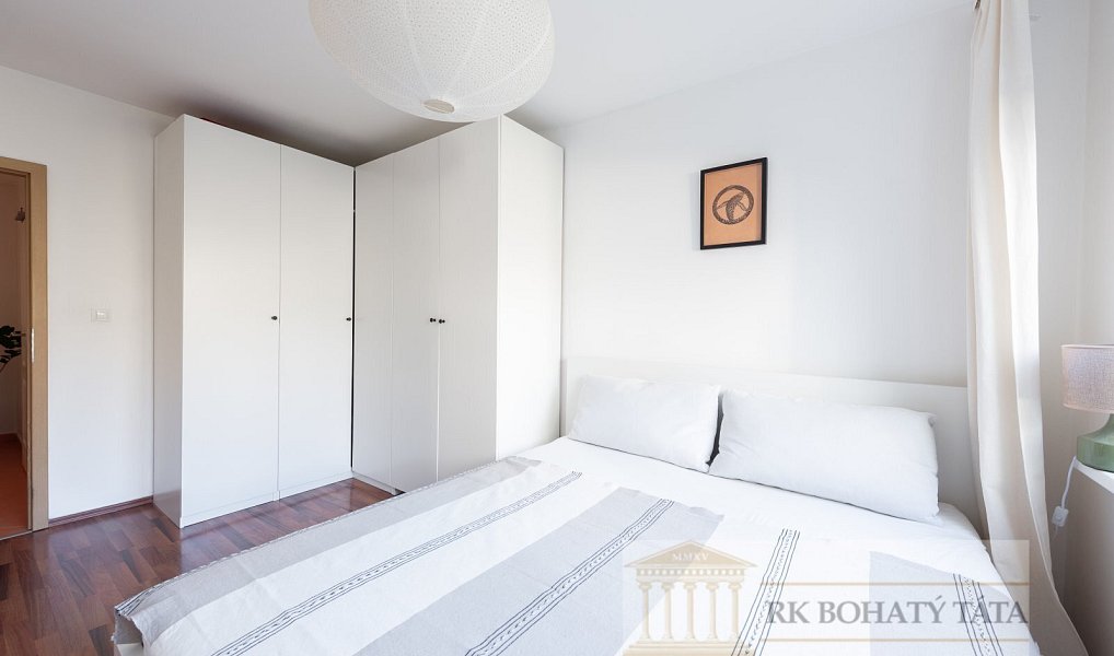 Prodej bytu 3+kk 70 m², Praha – náhled fotky 13