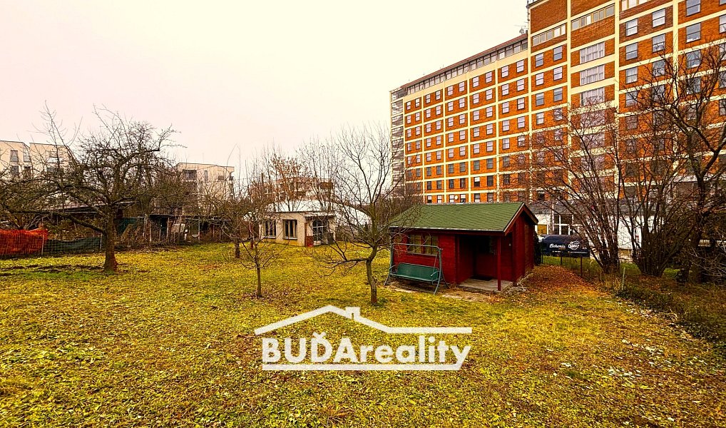 Prodej stavebního pozemku 380 m², Zlín – náhled fotky 3