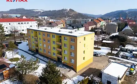 Prodej bytu 2+1 55 m², Školní náměstí, Hostomice, okres Teplice
