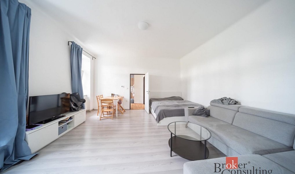 Prodej bytu 2+1 56 m², Hladké Životice – náhled fotky 2