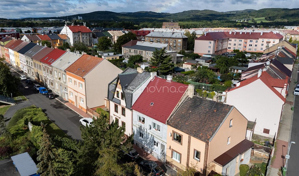 Prodej domu 124 m² s pozemkem 130 m², Chomutov – náhled fotky 29