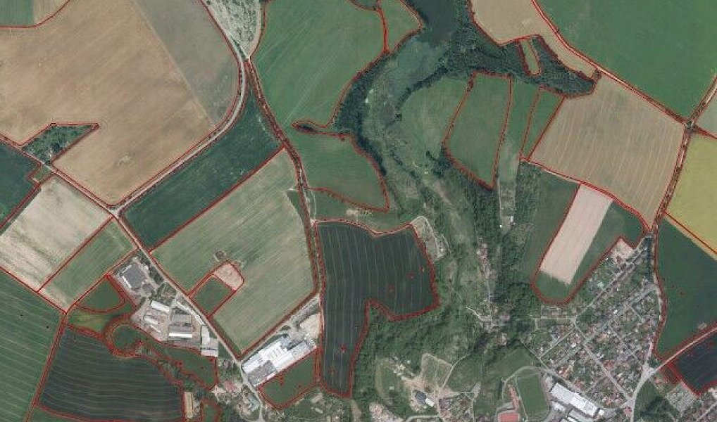 Prodej pole 9 377 m², Polná – náhled fotky 7