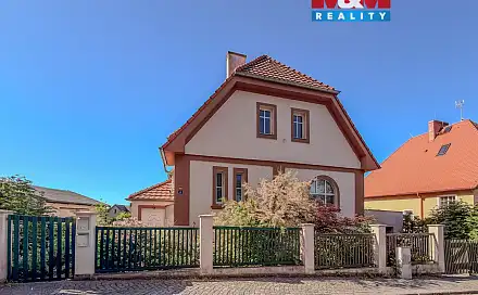 Prodej domu 200 m² s pozemkem 607 m², Na Vinici, Litoměřice - Předměstí