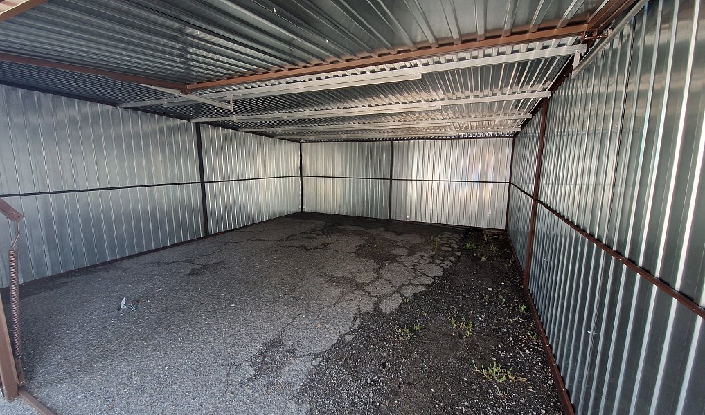 Pronájem garáže 5 x 6 m ul. Na Sezníku, Olomouc - Černovír, Olomouc – náhled fotky 2