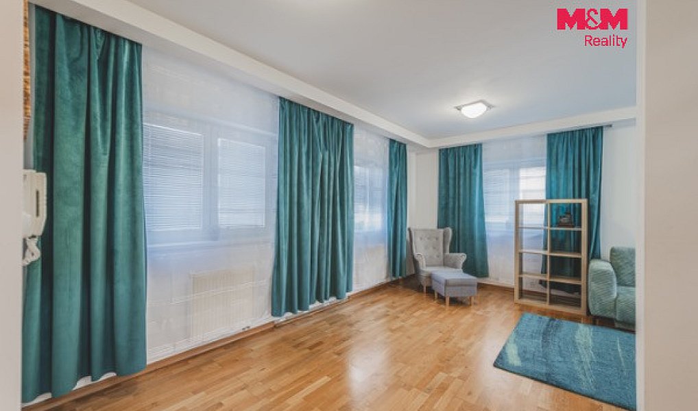Prodej domu 150 m² s pozemkem 180 m², Hradec Králové – náhled fotky 3