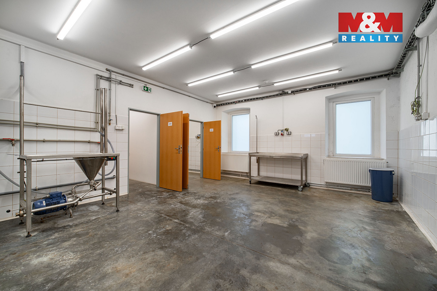 Pronájem výrobních prostor 98 m² – fotografie 2