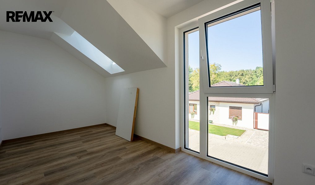 Prodej domu 81 m² s pozemkem 168 m², Břeclav – náhled fotky 26